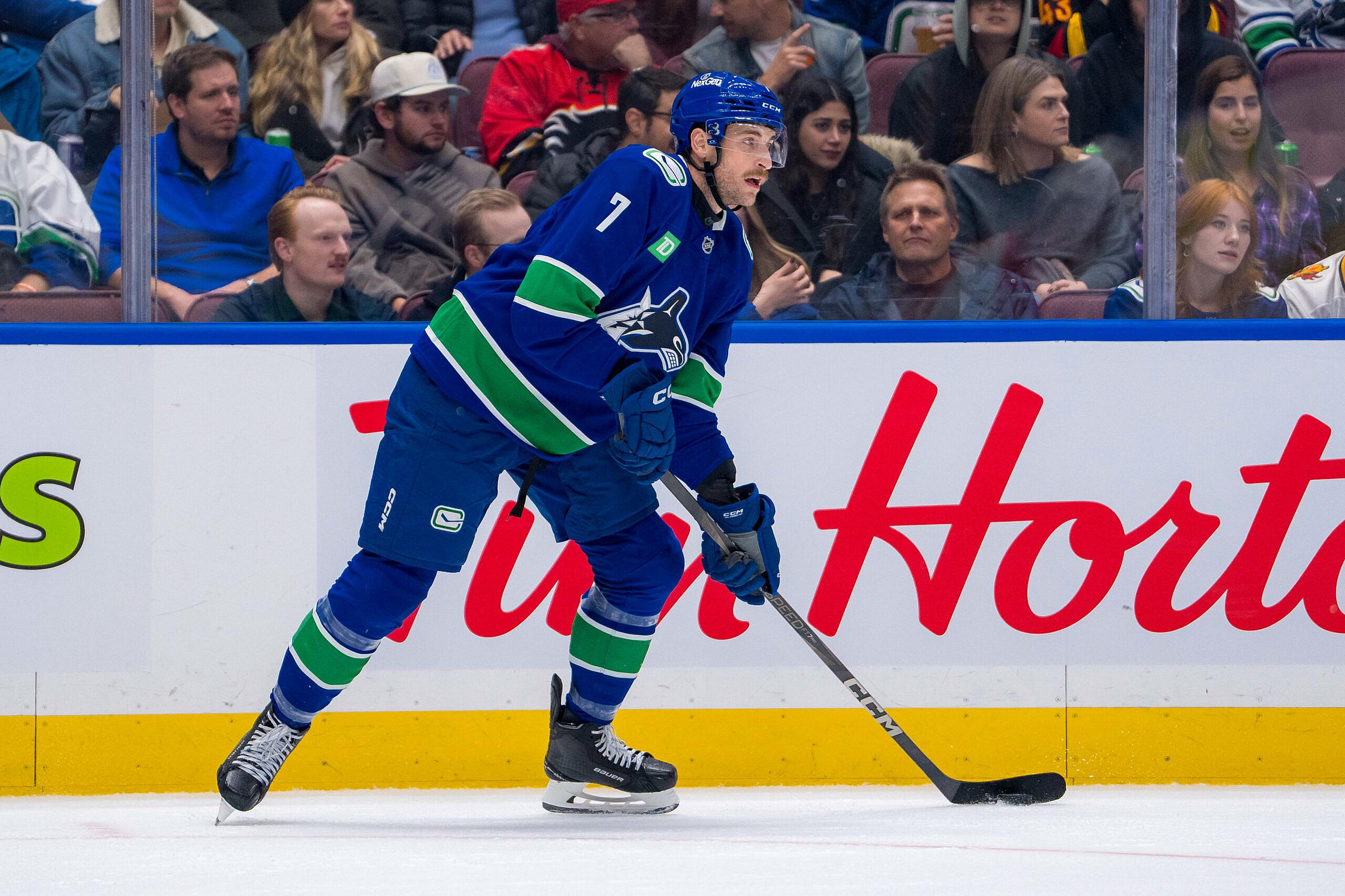 NHL: Calgary Flames at Vancouver Canucks