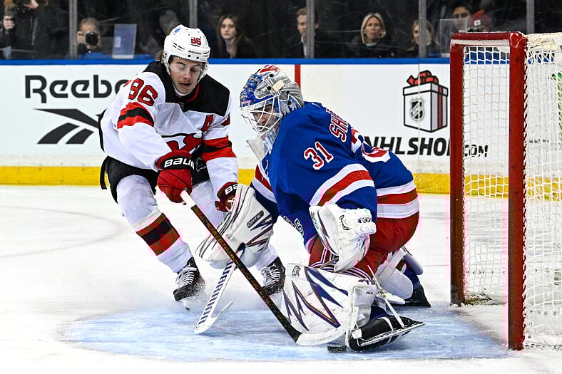 NHL: New Jersey Devils at New York Rangers