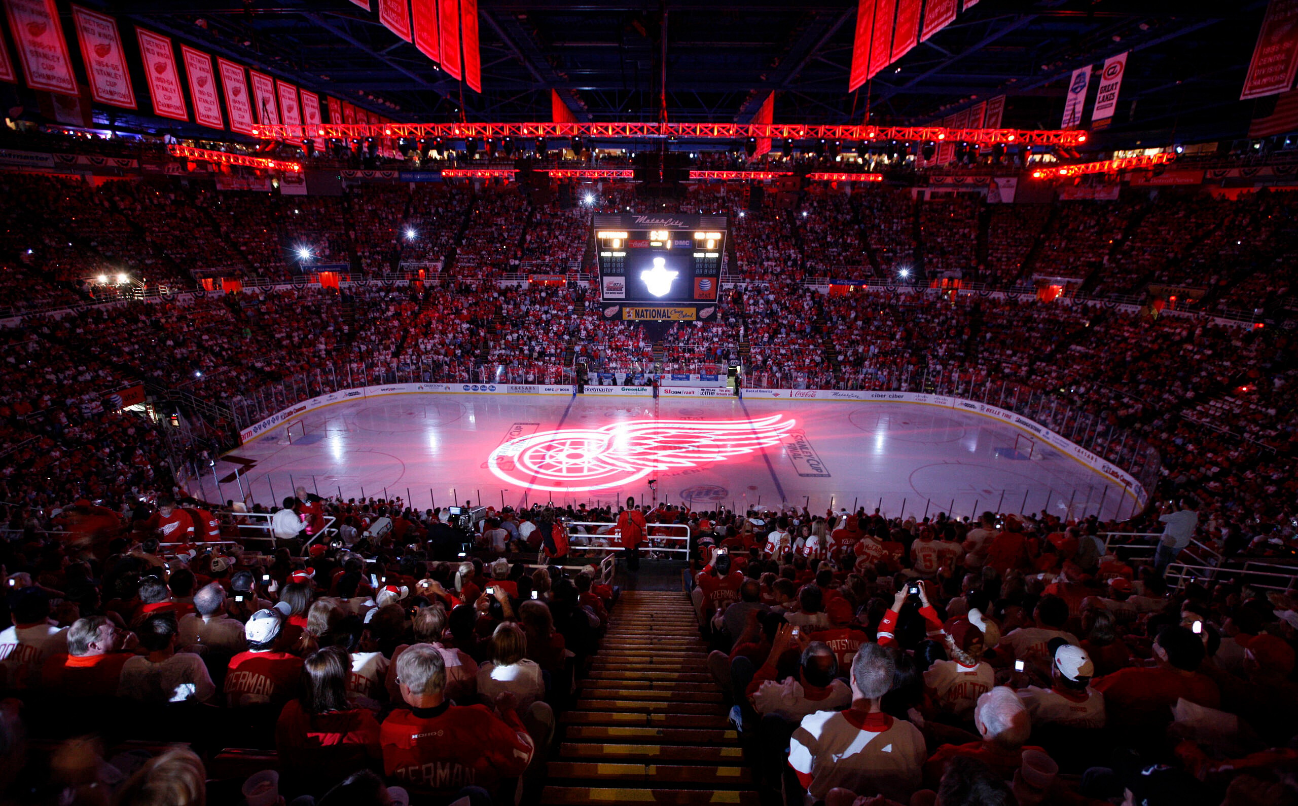 NHL: Pittsburgh Penguins at Detroit Red Wings