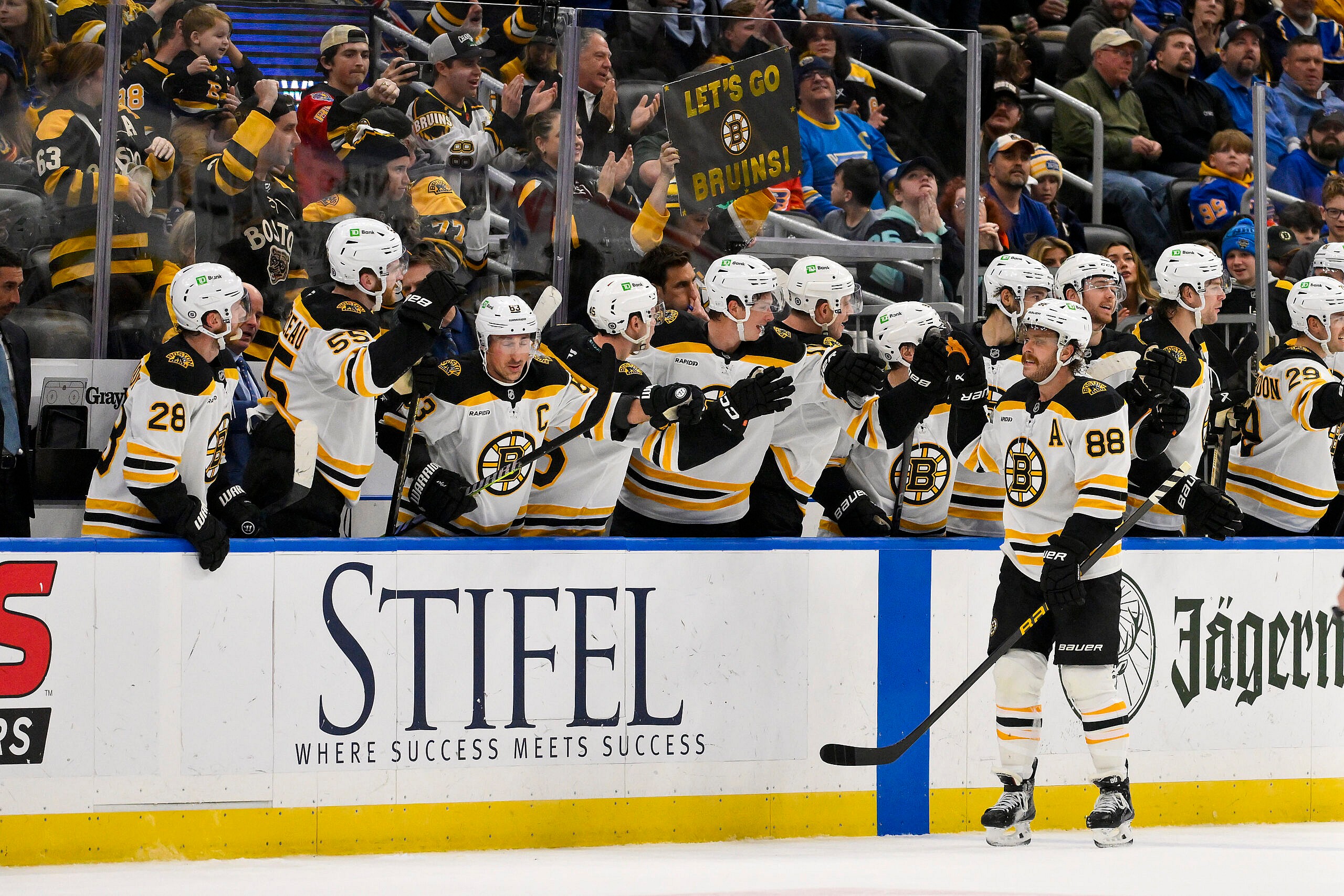 NHL: Boston Bruins at St. Louis Blues