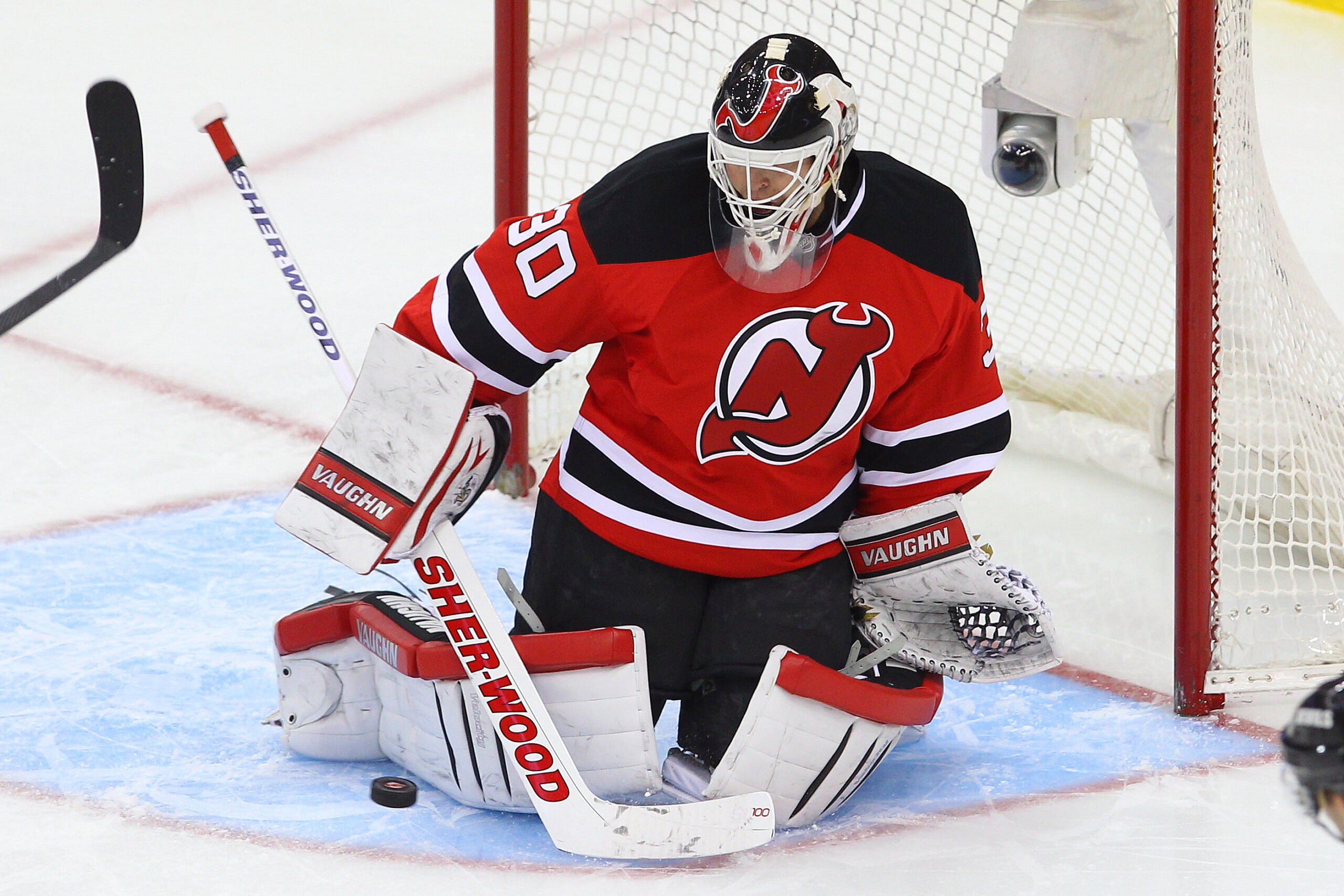 NHL: Ottawa Senators at New Jersey Devils