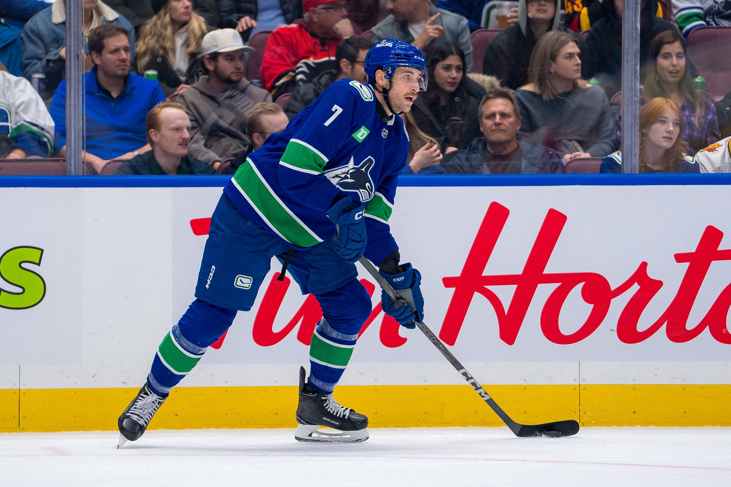NHL: Calgary Flames at Vancouver Canucks