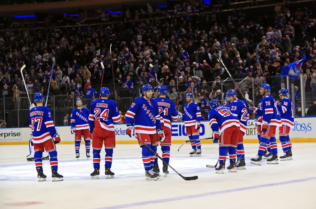 rangers blackhawks