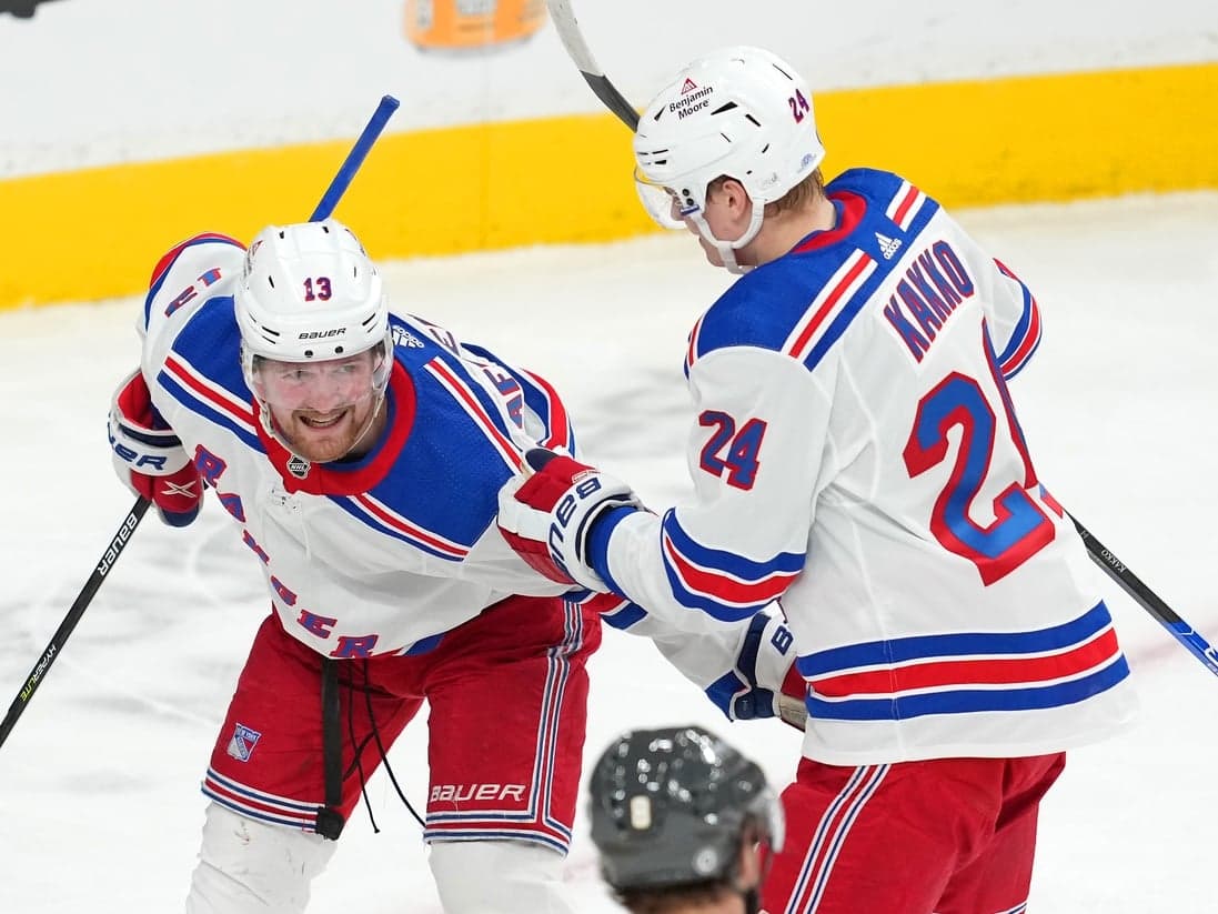 alexis lafreniere kaapo kakko