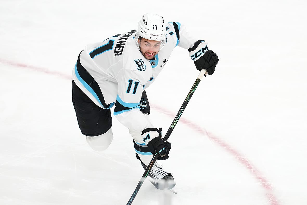 NHL: Stanley Cup Playoffs-Utah Mammoth at Vegas Golden Knights