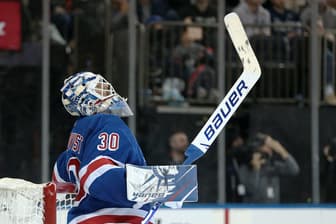 henrik lundqvist jersey retirement