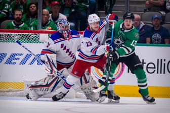 How to watch Rangers vs Stars