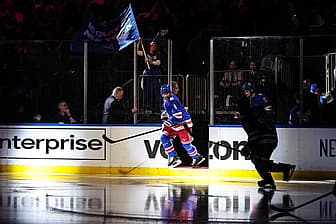 jacob trouba