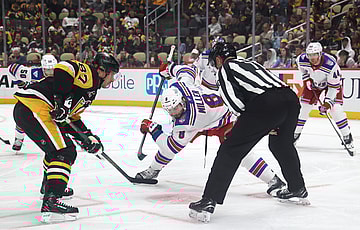 NHL: New York Rangers at Pittsburgh Penguins