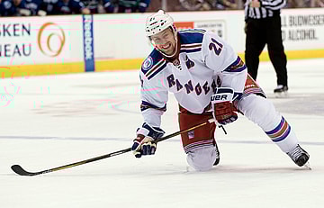 NHL: New York Rangers at Vancouver Canucks