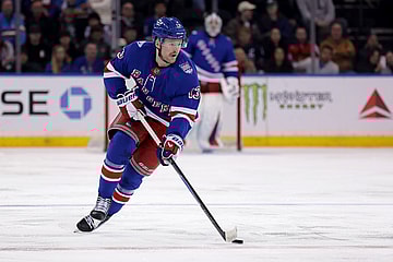 NHL: Chicago Blackhawks at New York Rangers