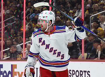 NHL: New York Rangers at Pittsburgh Penguins