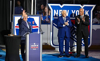 NHL: Vancouver Canucks at New York Rangers