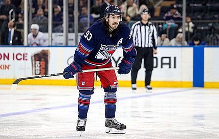 NHL: New York Islanders at New York Rangers