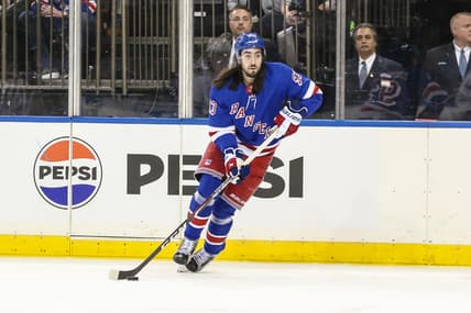 NHL: Chicago Blackhawks at New York Rangers