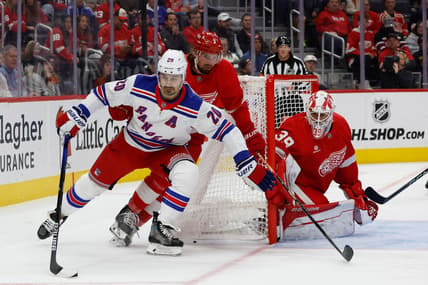 NHL: New York Rangers at Detroit Red Wings