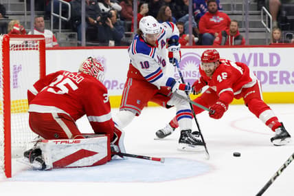 NHL: New York Rangers at Detroit Red Wings