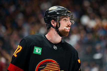 NHL: Calgary Flames at Vancouver Canucks