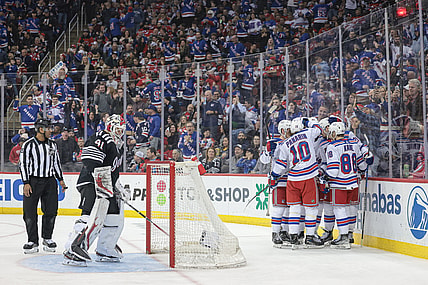 NHL: New York Rangers at New Jersey Devils
