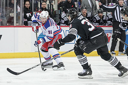 NHL: New York Rangers at New Jersey Devils