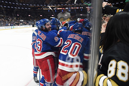 NHL: New York Rangers at Boston Bruins