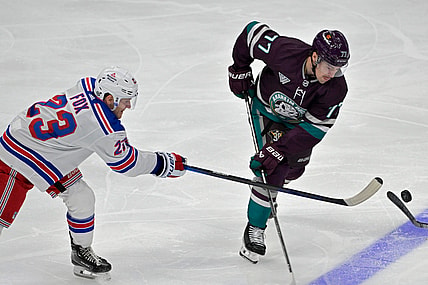 NHL: New York Rangers at Anaheim Ducks