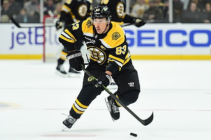 NHL: New York Islanders at Boston Bruins