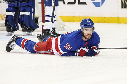 NHL: Toronto Maple Leafs at New York Rangers