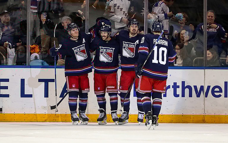 NHL: St. Louis Blues at New York Rangers