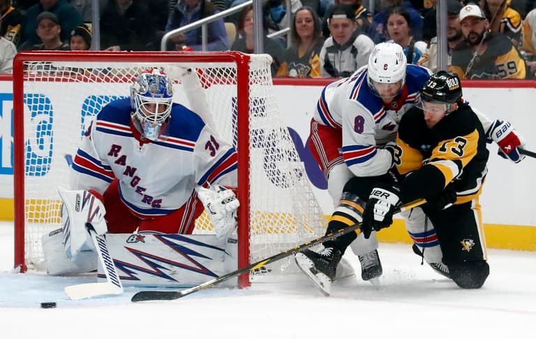 NHL: New York Rangers at Pittsburgh Penguins