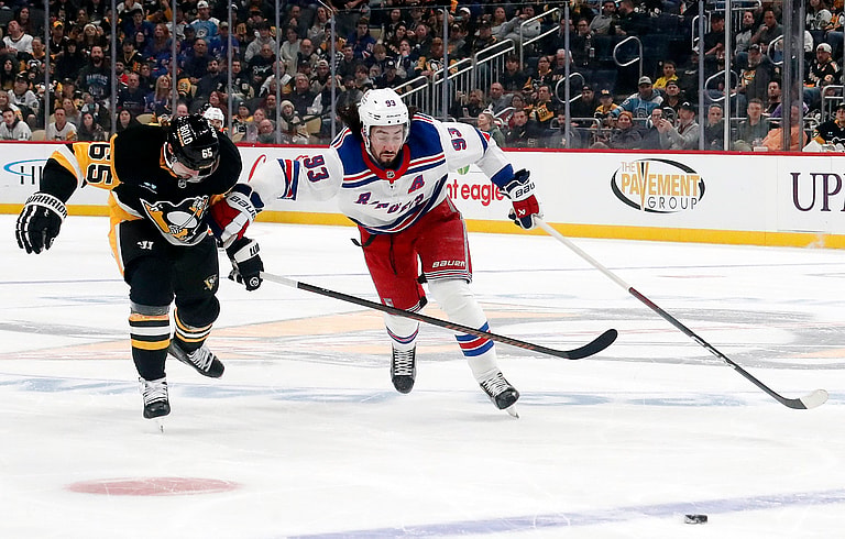NHL: New York Rangers at Pittsburgh Penguins