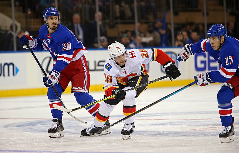 NHL: Calgary Flames at New York Rangers