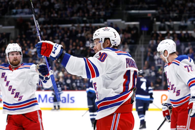 NHL: New York Rangers at Winnipeg Jets