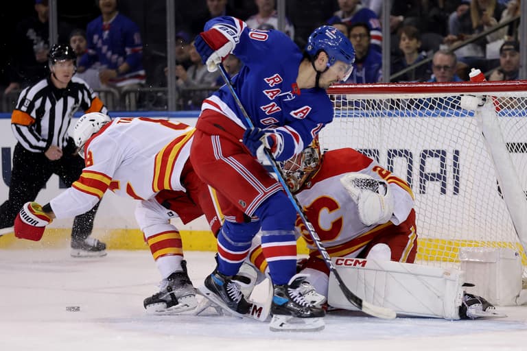 NHL: Calgary Flames at New York Rangers