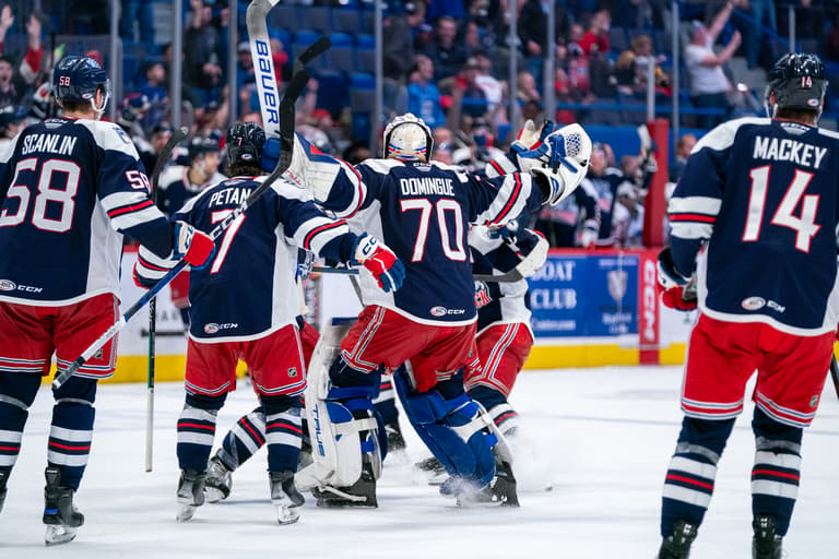 Louis Domingue scores for Wolf Pack