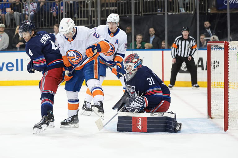NHL: New York Islanders at New York Rangers