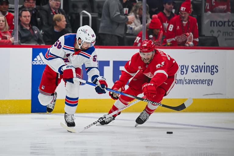 NHL: New York Rangers at Detroit Red Wings