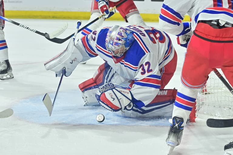 NHL: New York Rangers at Arizona Coyotes
