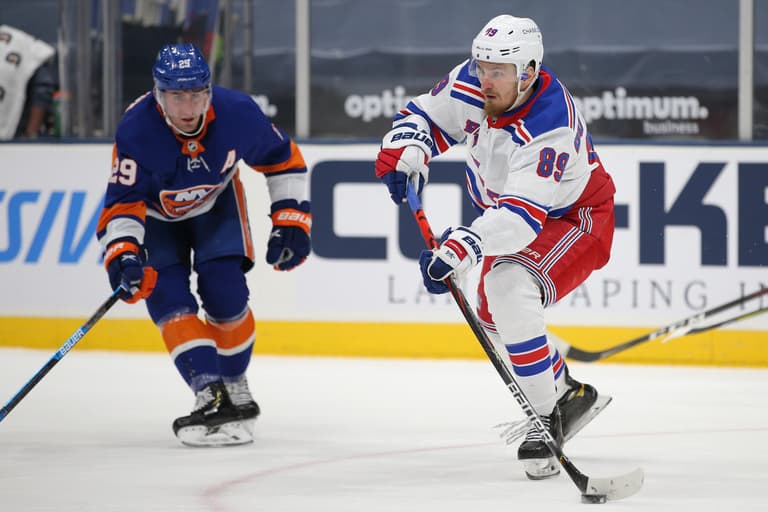 NHL: New York Rangers at New York Islanders