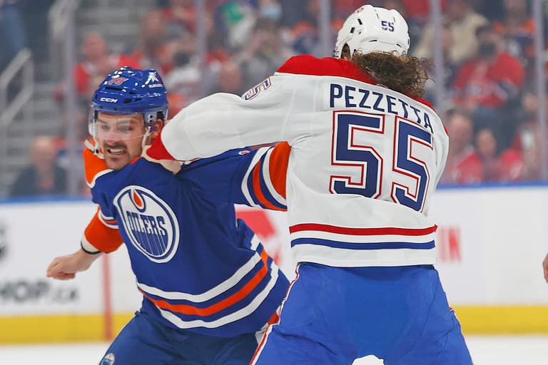 NHL: Colorado Avalanche at Edmonton Oilers