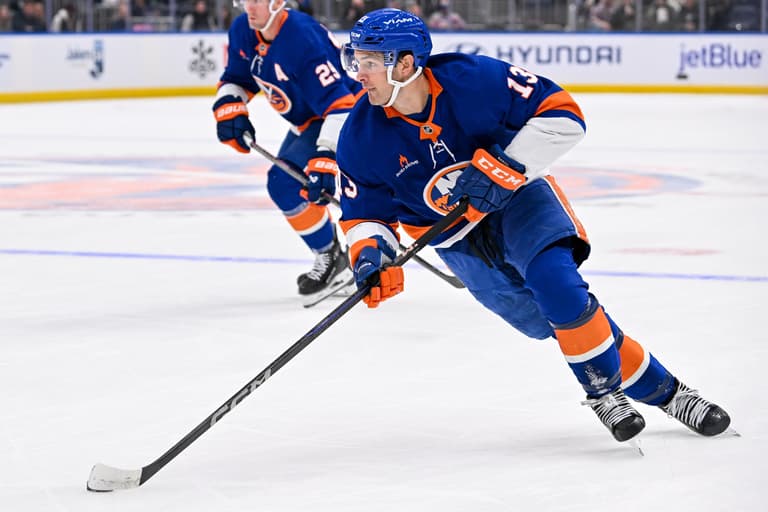 NHL: Florida Panthers at New York Islanders