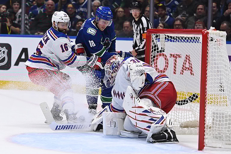 NHL: New York Rangers at Vancouver Canucks