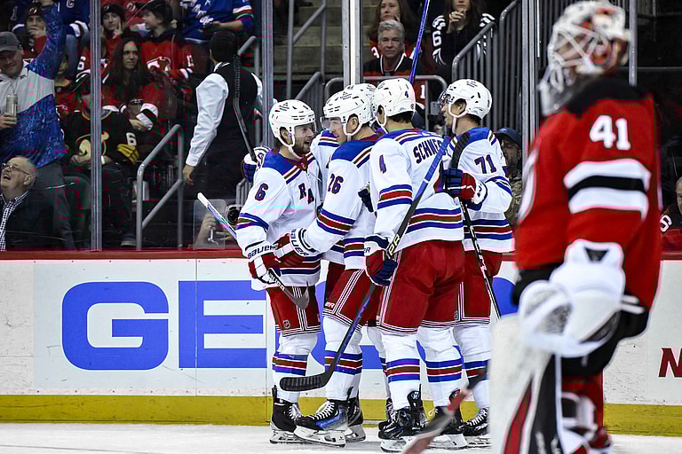 NHL: New York Rangers at New Jersey Devils