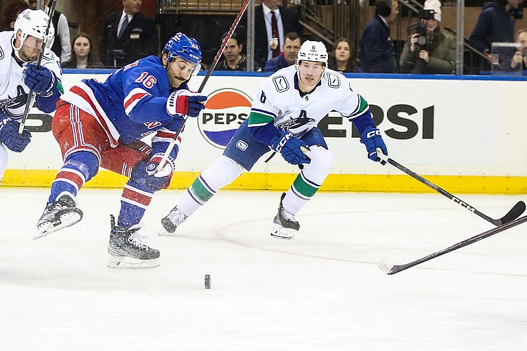 NHL: Vancouver Canucks at New York Rangers