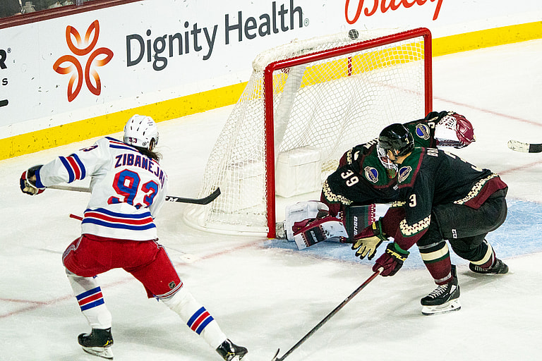 NHL: New York Rangers at Arizona Coyotes