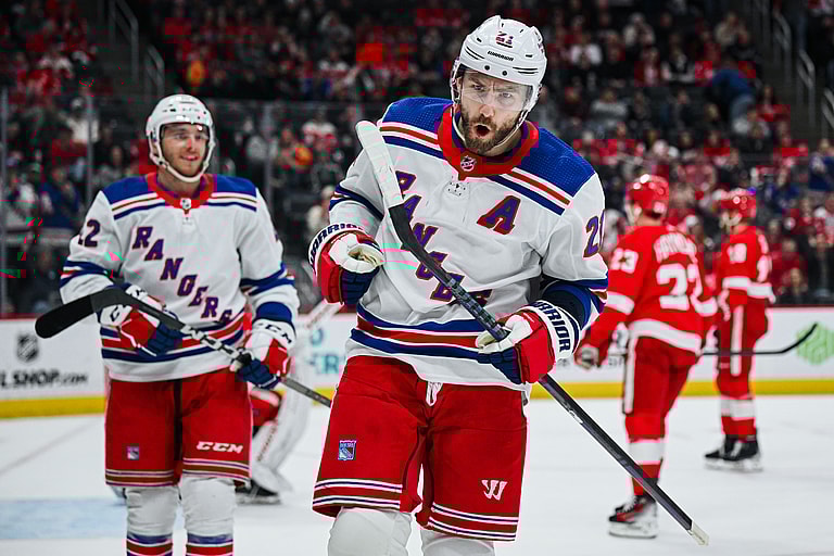 NHL: New York Rangers at Detroit Red Wings