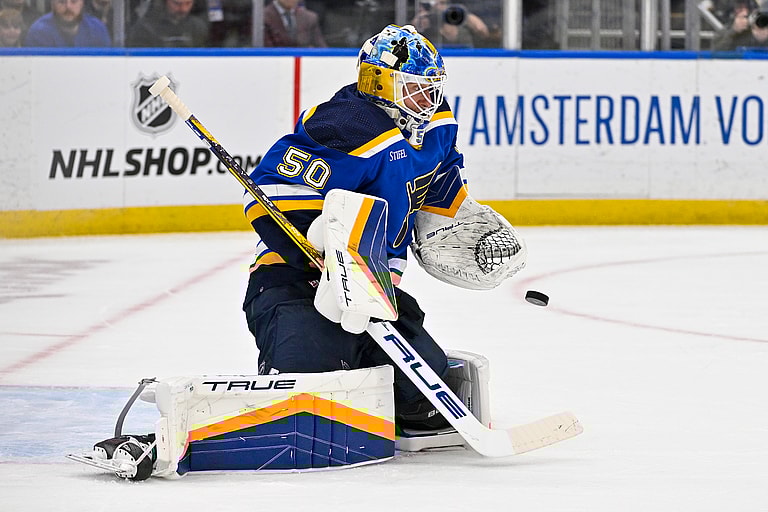 NHL: Carolina Hurricanes at St. Louis Blues