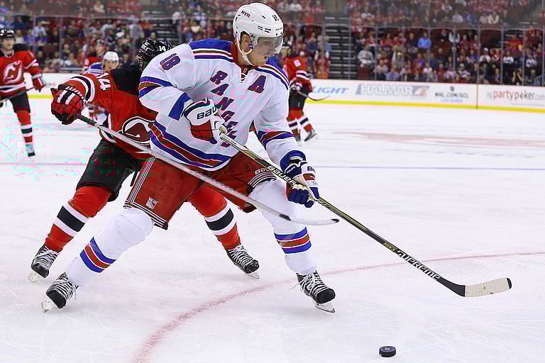NHL: New York Rangers at New Jersey Devils