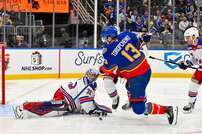 NHL: New York Rangers at St. Louis Blues