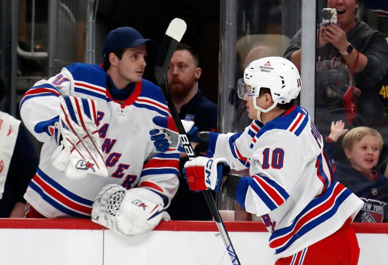 NHL: New York Rangers at Pittsburgh Penguins
